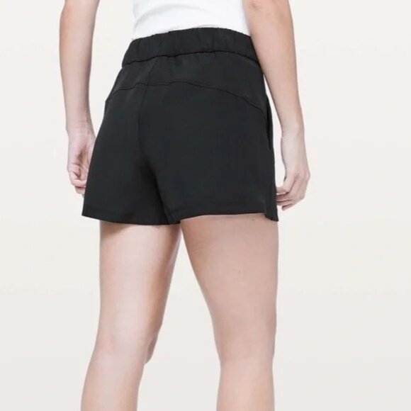 Lululemon Black On the Fly Shorts Running Activewear Women's 10 - Picture 2 of 9